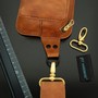 Example of use #1: Swivel snap hook for bags 50 mm/30Q – Gold Tone