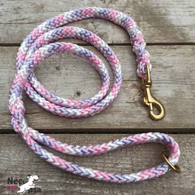 Leash Bouquet