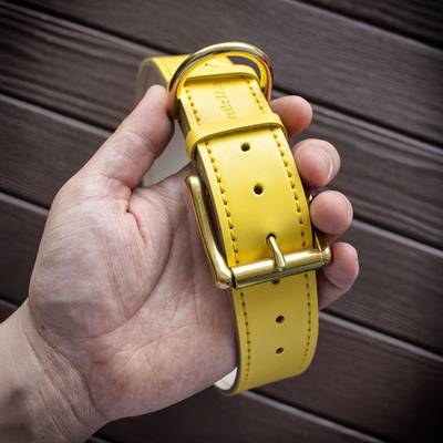 Make a yellow leather belt with brass